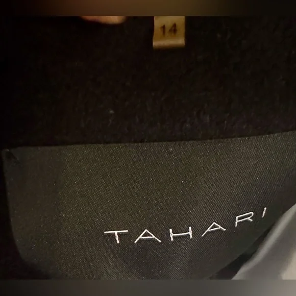 New! TAHARI Black Coat with Textured Hem